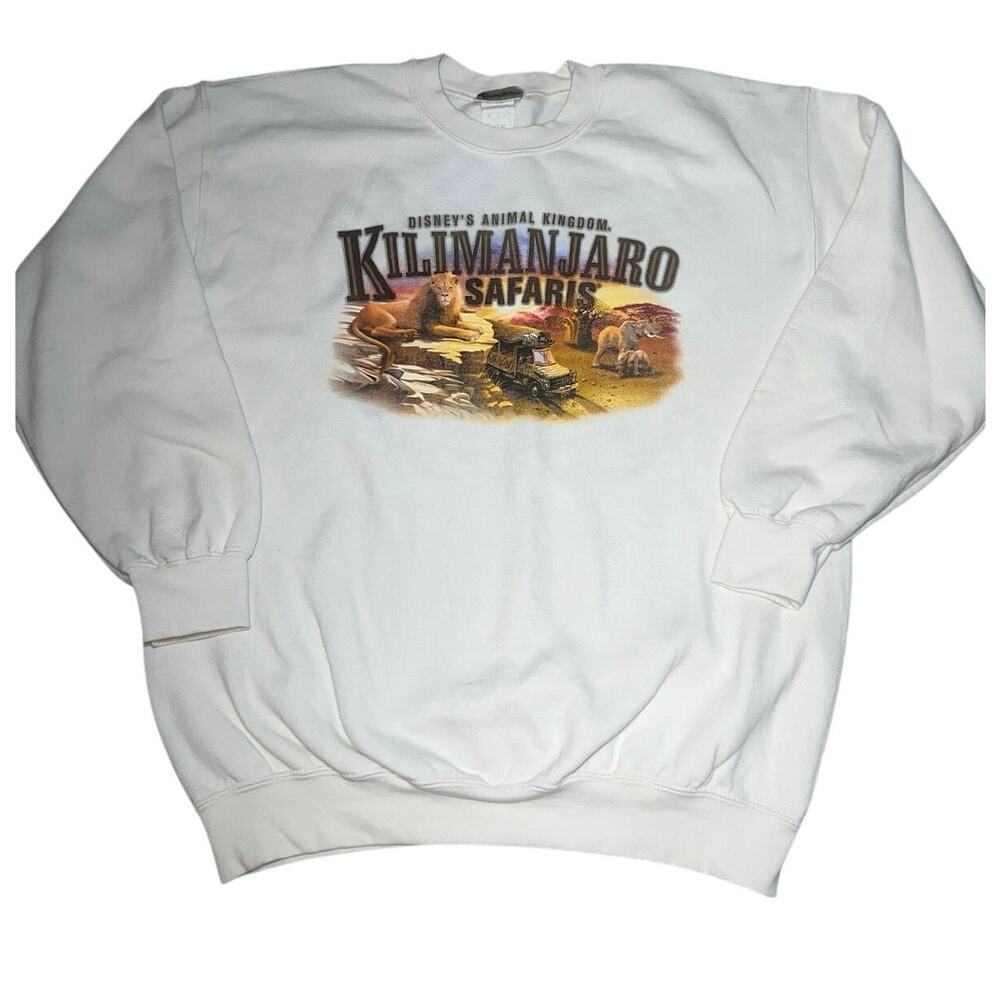 Vintage Disney's Animal Kingdom Kilimanjaro Safaris graphic sweatshirt size med